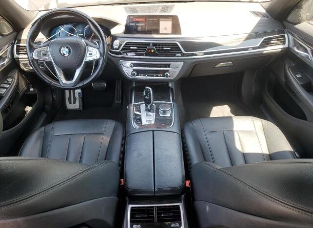 
								2019 BMW 7 series full									