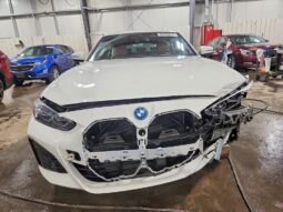 
										2024 BMW I4 full									