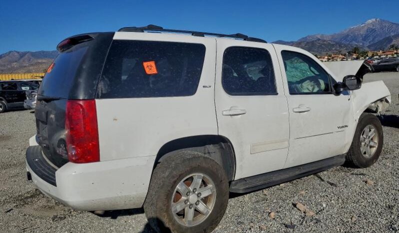 
								2013 Gmc Yukon full									