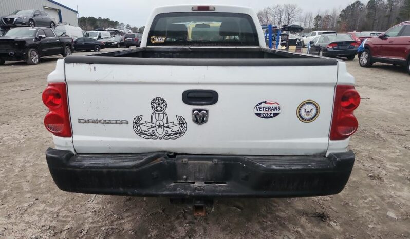 
								2006 Dodge Dakota full									