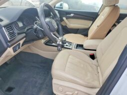 
										2021 Audi Q5 full									