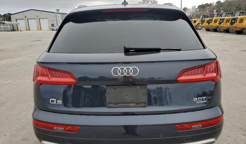 
								2018 Audi Q5 full									