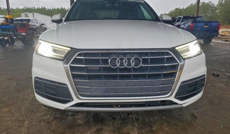 
								2018 Audi Q5 full									