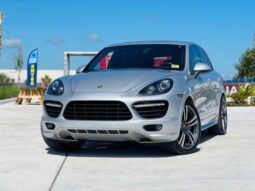 
										2013 Porsche Cayenne full									