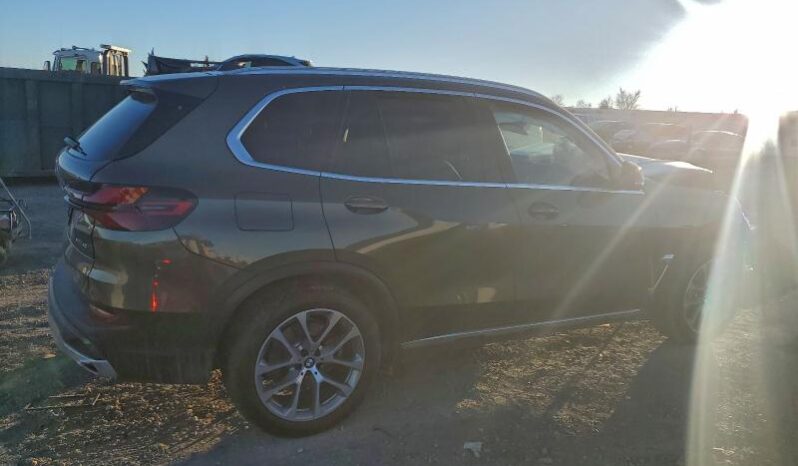 
								2025 BMW X5 full									