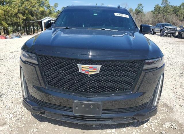 
								2022 Cadillac Escalade full									