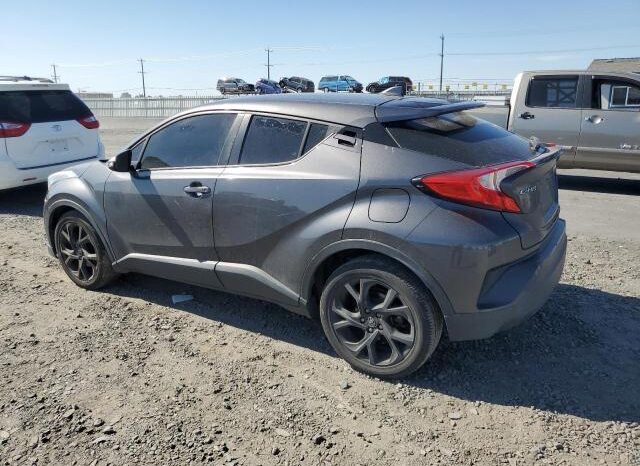 
								2018 Toyota C-hr full									