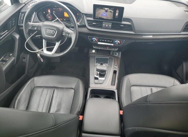 
								2018 Audi Q5 full									