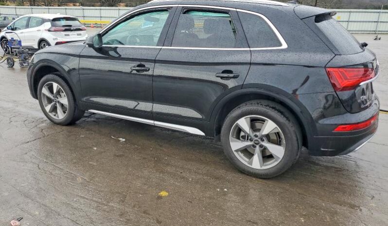 
								2023 Audi Q5 full									