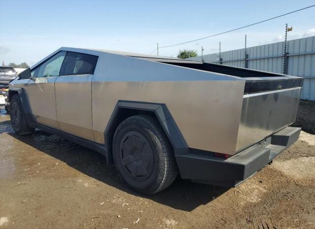
								2024 Tesla Cybertruck full									
