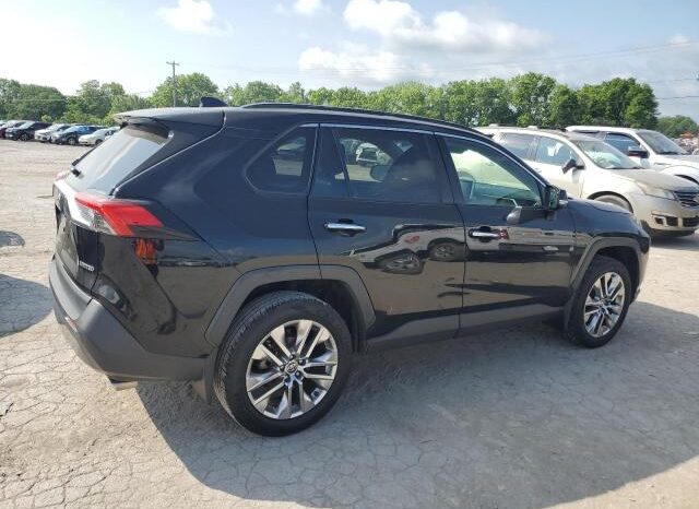 
								2020 Toyota Rav4 full									