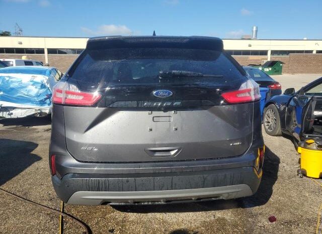 
								2022 Ford Edge sel full									