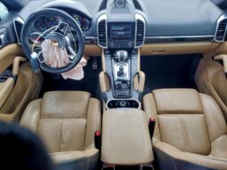 
										2018 Porsche Cayenne full									