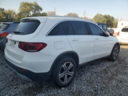 
										2020 Mercedes-benz Glc 300 full									