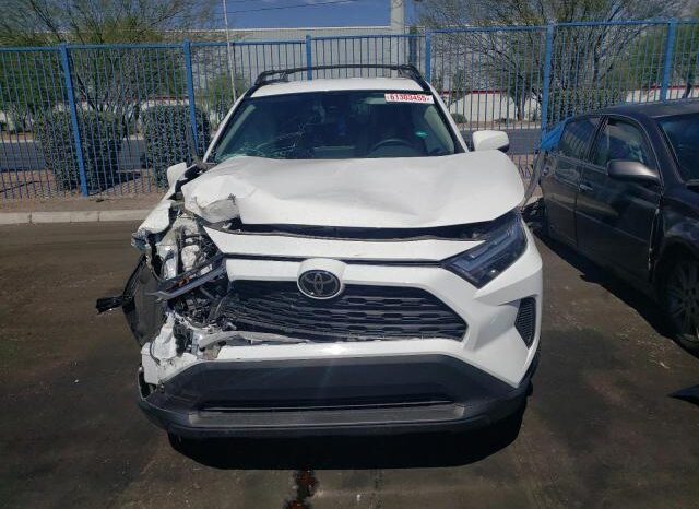 
								2022 Toyota Rav4 full									