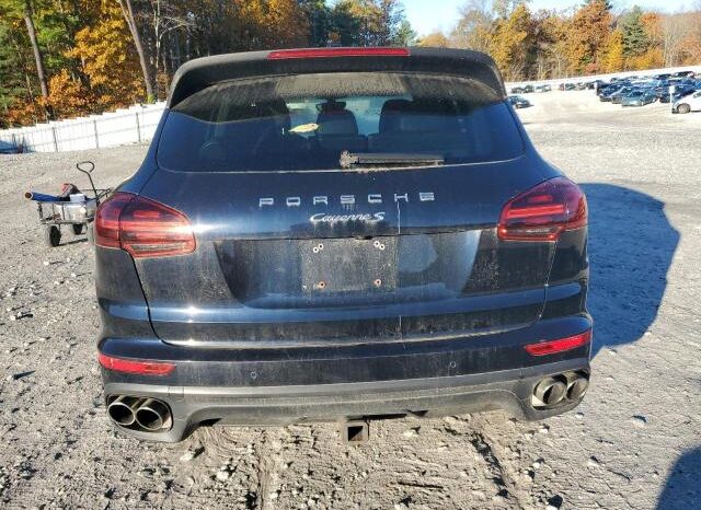 
								2015 Porsche Cayenne full									