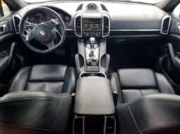 
										2012 Porsche Cayenne full									