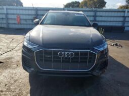 
										2019 Audi Q8 full									