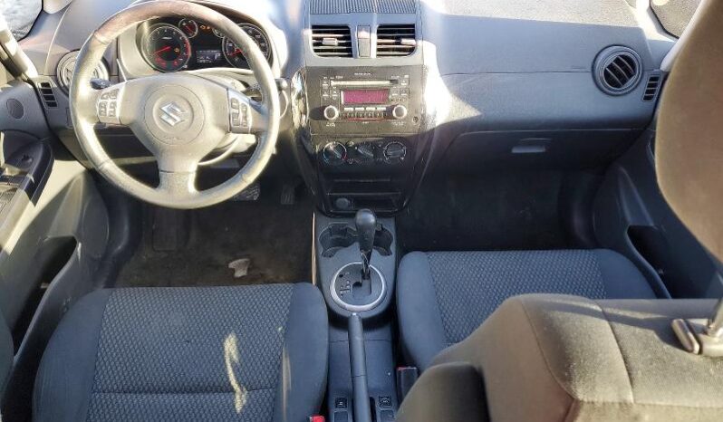 
								2013 Suzuki Sx4 full									