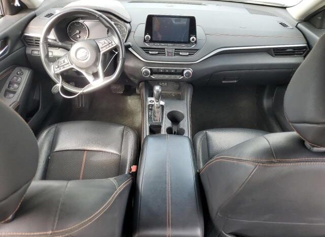 
								2022 Nissan Altima sr full									