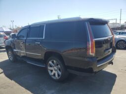 
										2019 Cadillac Escalade full									