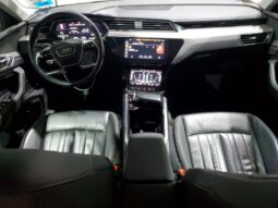 
										2021 Audi E-tron full									