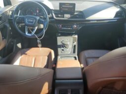 
										2020 Audi Q5 full									