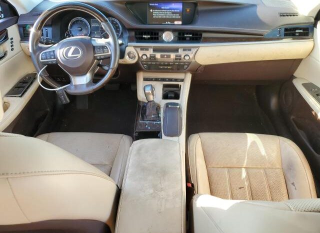 
								2017 Lexus Es 350 full									