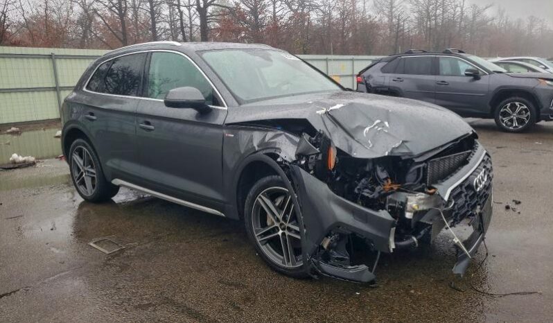 
								2022 Audi Q5 full									