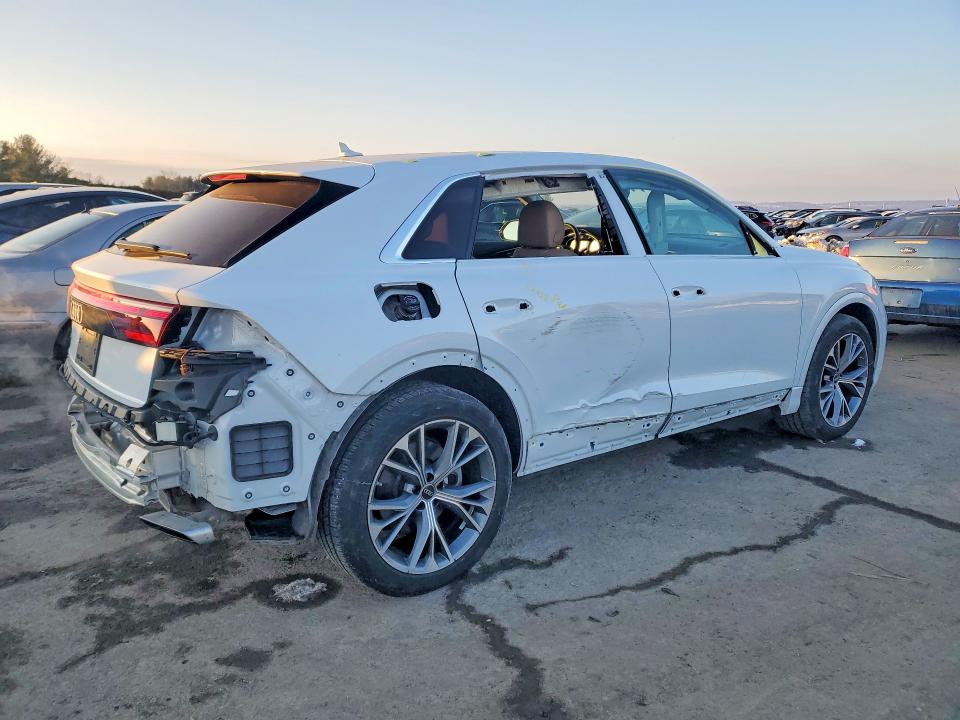 2024 Audi Q8
