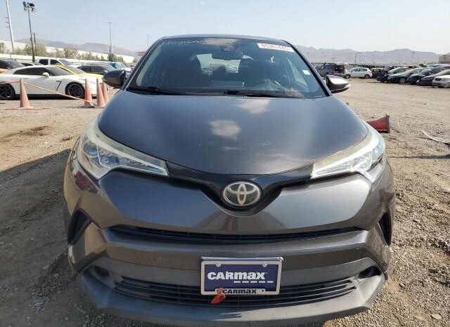 
								2018 Toyota C-hr full									