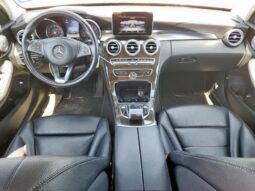 
										2015 Mercedes-benz C 300 4mat full									