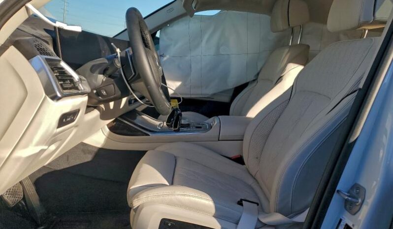 
								2026 BMW X7 full									