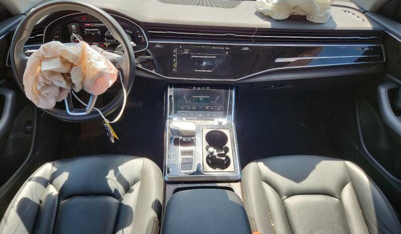 
								2022 Audi Q8 full									