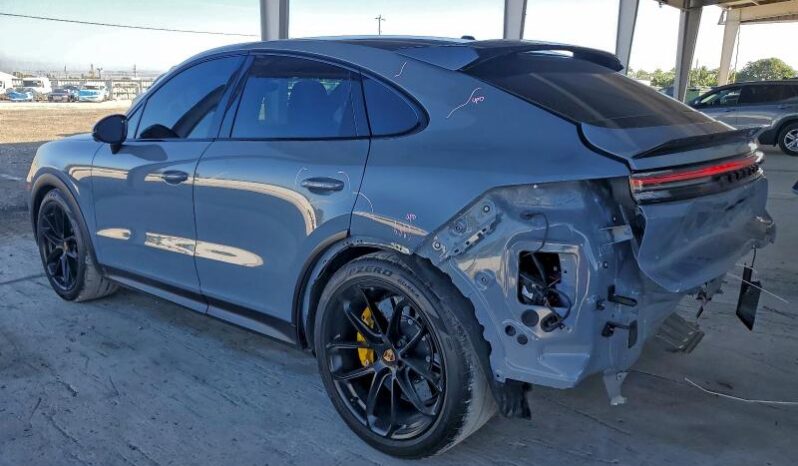 
								2025 Porsche Cayenne full									