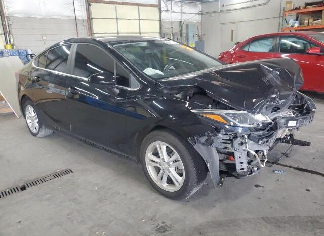 
								2018 Chevrolet Cruze full									
