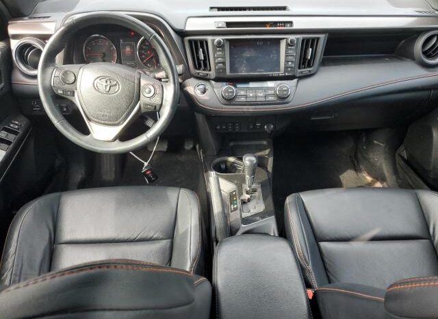 
								2017 Toyota Rav4 full									