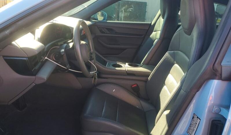 
								2021 Porsche Taycan full									