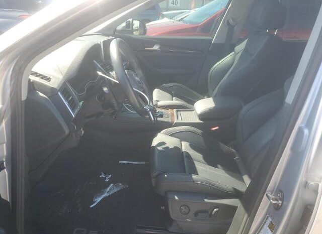 
								2019 Audi Q5 full									