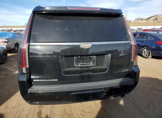 
								2016 Cadillac Escalade full									