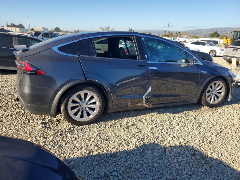 2016 Tesla Model x