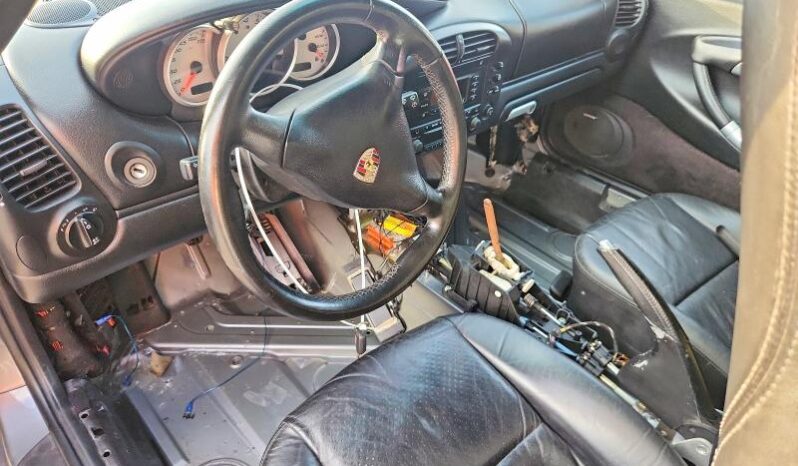 
								2004 Porsche Boxster full									