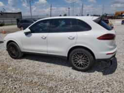 
										2017 Porsche Cayenne full									