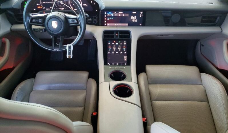 
								2021 Porsche Taycan full									