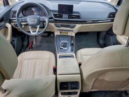 
										2020 Audi Q5 full									