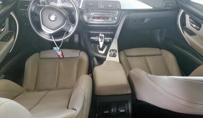 
								2012 BMW 3 series full									