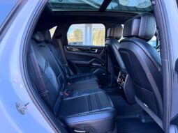 
										2019 Porsche Cayenne full									