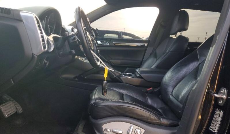
								2017 Porsche Cayenne full									
