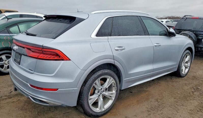 
								2019 Audi Q8 full									