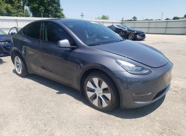 
								2022 Tesla Model y full									